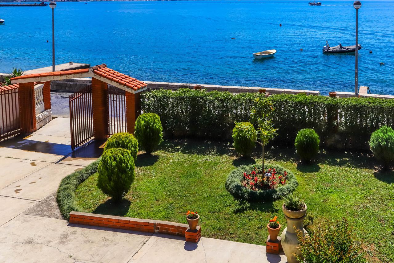 Guest House Darka Bijela Esterno foto